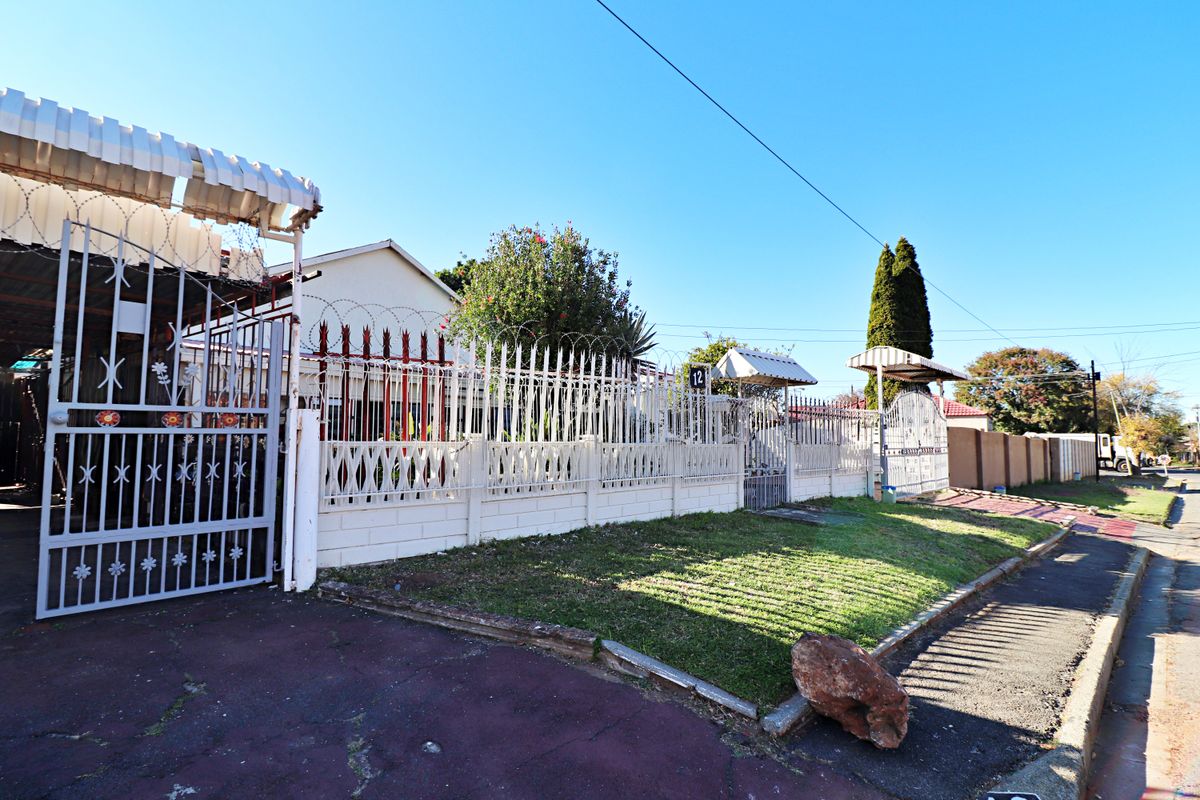 Investor's Dream Property!!! - Photo 2
