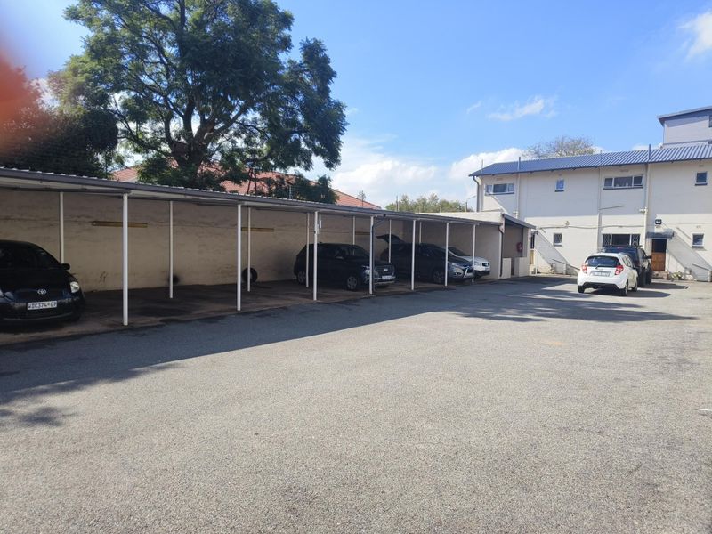 Spacious 3-Bed Duplex for Sale – 103 sqm with Garden & Double Carport - Photo 2