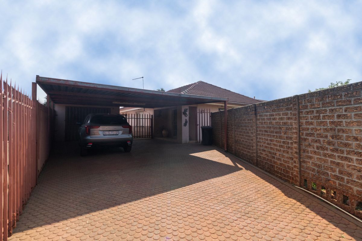Home for Sale – Klopperpark, Germiston - Photo 5