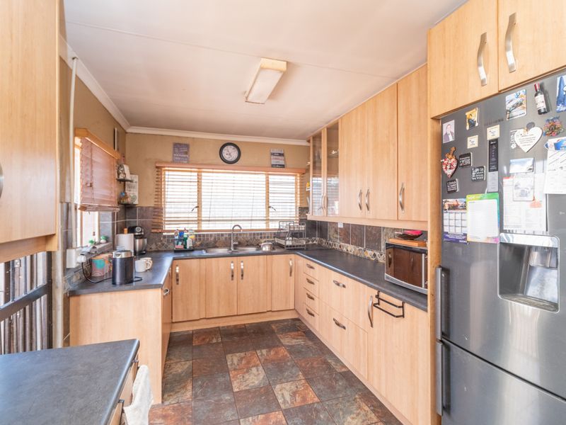Home for Sale – Klopperpark, Germiston - Photo 2