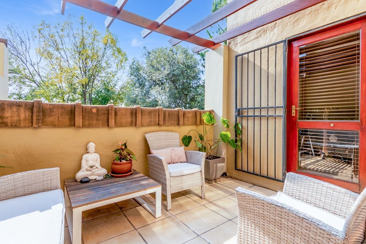 2 Bedroom Apartment in Morningside - Photo 4
