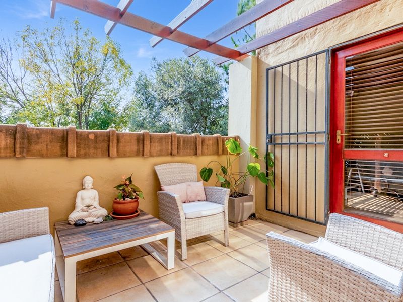 2 Bedroom Apartment in Morningside - Photo 4