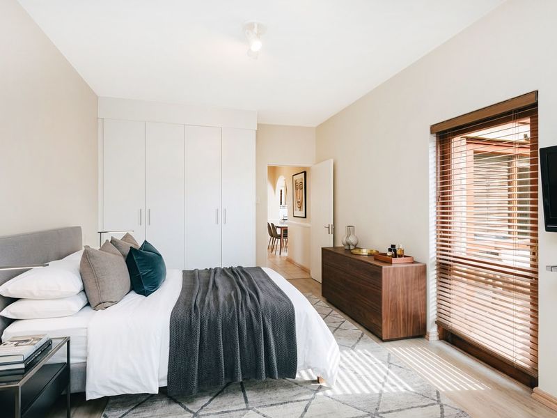 2 Bedroom Apartment in Morningside - Photo 9