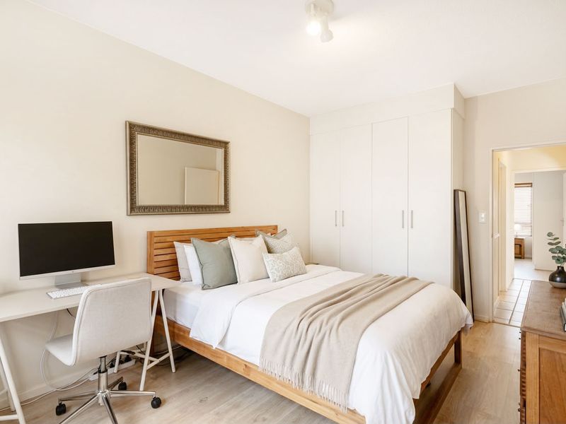 2 Bedroom Apartment in Morningside - Photo 7