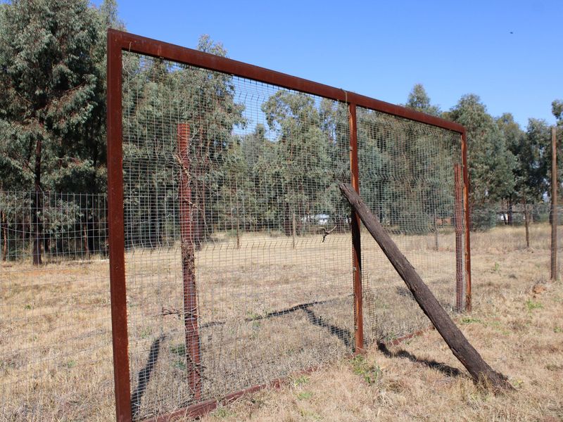 2.24 Hectare Smallholding Opportunity in Valley Settlements, Meyerton - Photo 3