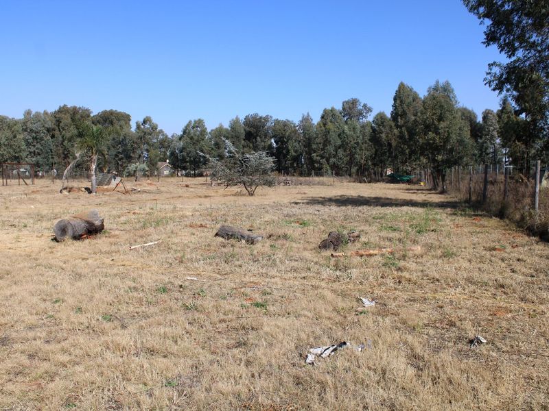 2.24 Hectare Smallholding Opportunity in Valley Settlements, Meyerton - Photo 9