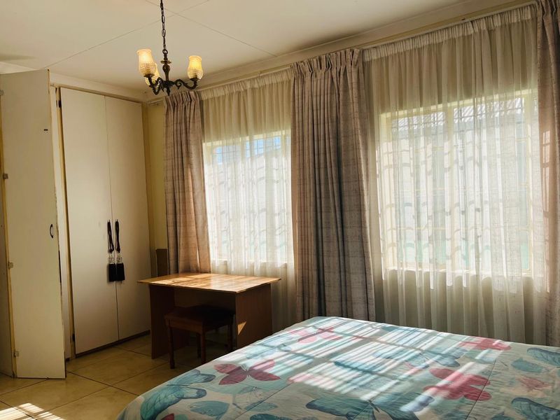 Affordable 3 Bedrom Family Home - Photo 10