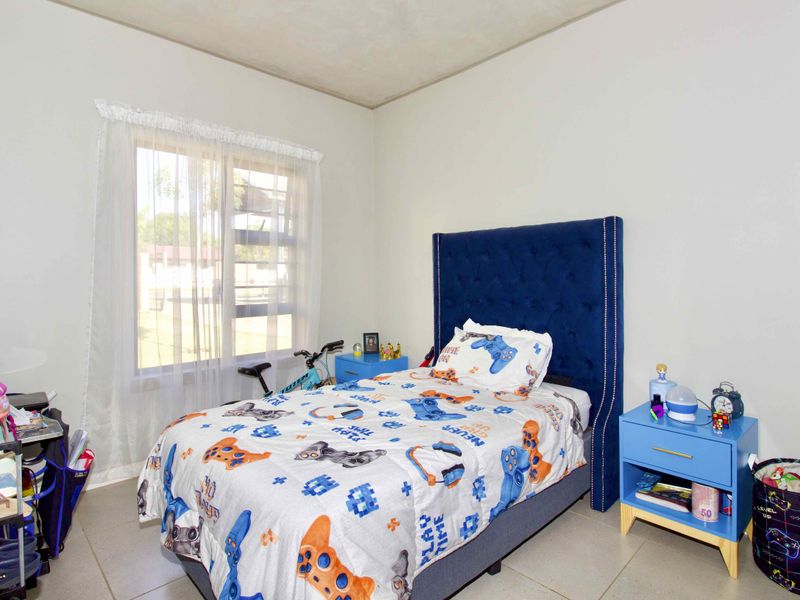Modern 2-Bedroom Apartment in the Popular True North Estate - Photo 10