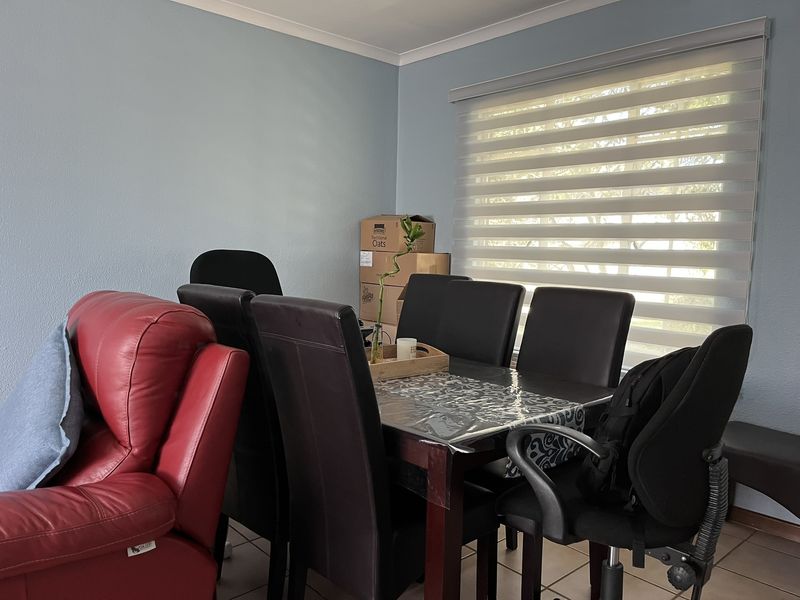 Charming First-Floor Apartment in Jacaranda Lane, Boskruin - Photo 3