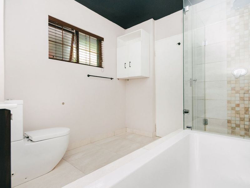 1 Bedroom Apartment in Strathavon - Photo 8
