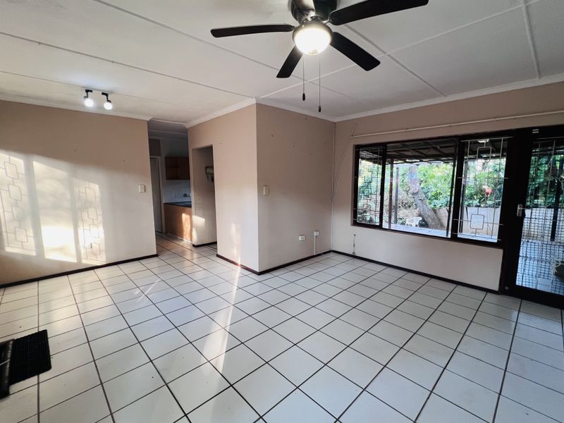Three bedroom family home to rent - Photo 5