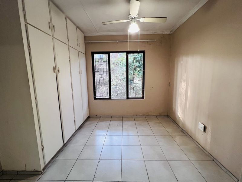 Three bedroom family home to rent - Photo 10