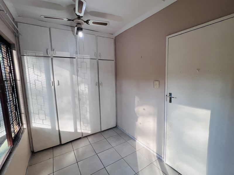Three bedroom family home to rent - Photo 9