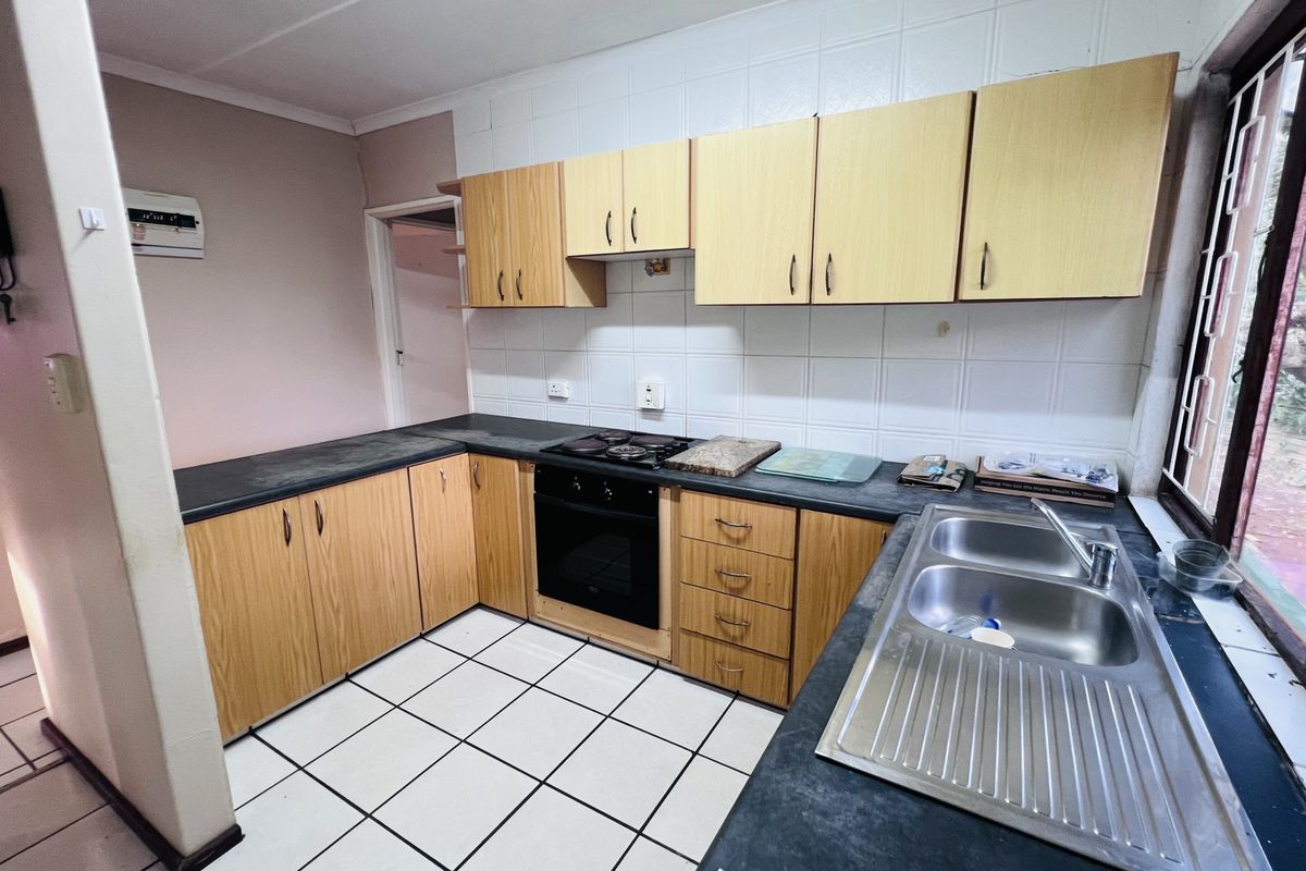 Three bedroom family home to rent - Photo 5