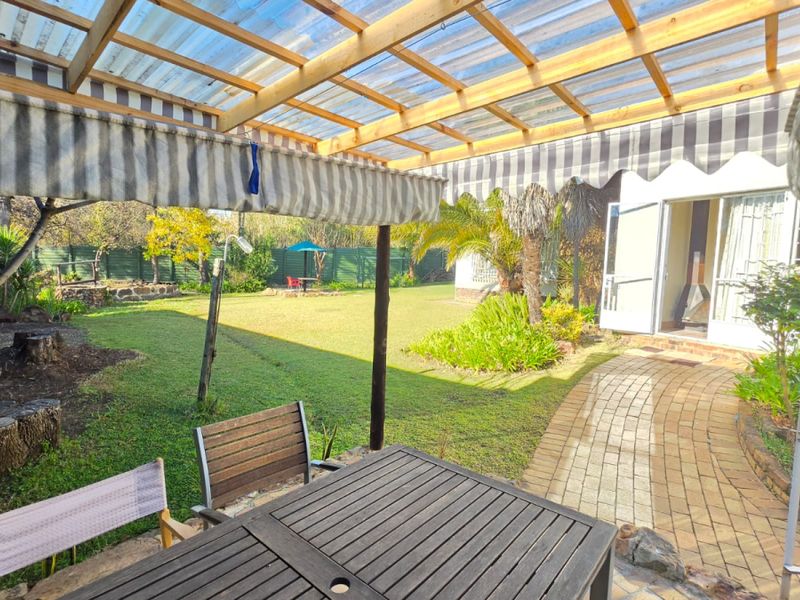 Spacious 3 Bed Family Home in Eastleigh on 1000sqm Stand – Room to Grow! - Photo 3