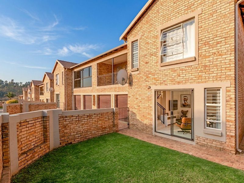 3 bedroom, 2.5 bathroom home