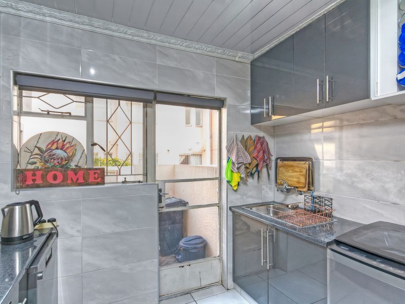 4 BEDROOMS  - KIBLER ARK - Photo 3