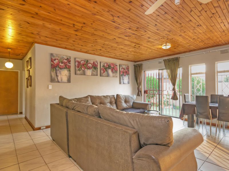 4 BEDROOMS  - KIBLER ARK - Photo 8