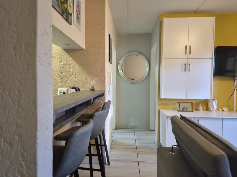 1 Bedroom apartment in Auckland Park - Photo 2