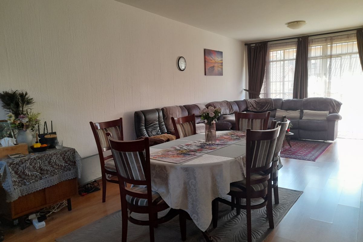 3 Bedroom Duplex Cluster for sale in Ridgeway - Photo 5
