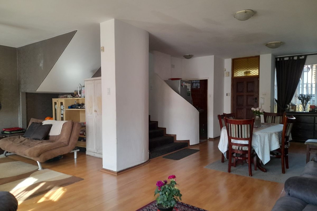 3 Bedroom Duplex Cluster for sale in Ridgeway - Photo 4