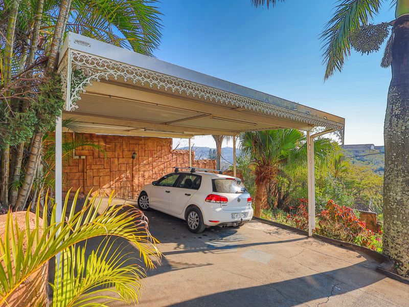 Spacious Family Living with Endless Possibilities - Photo 4