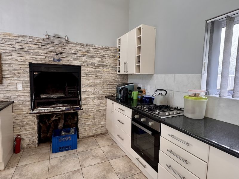 3 bedroom house for rent in Kommetjie - Photo 6