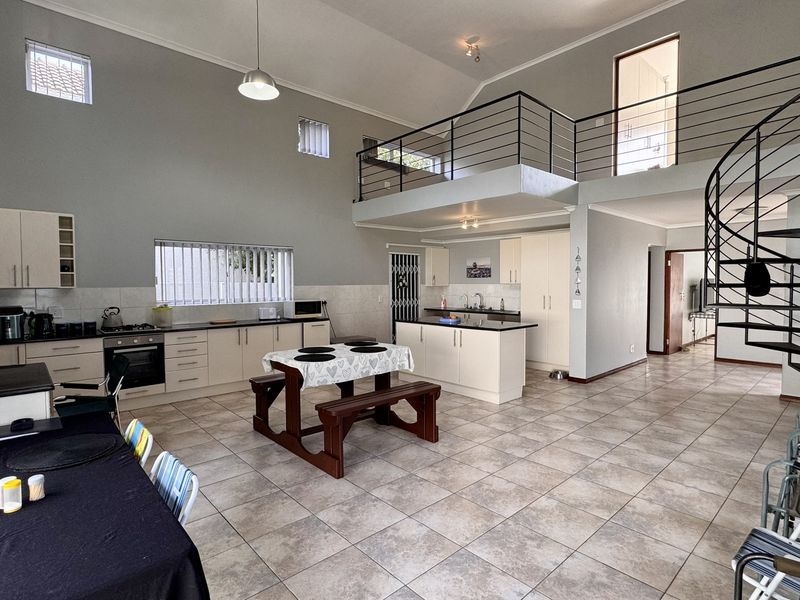 3 bedroom house for rent in Kommetjie - Photo 3