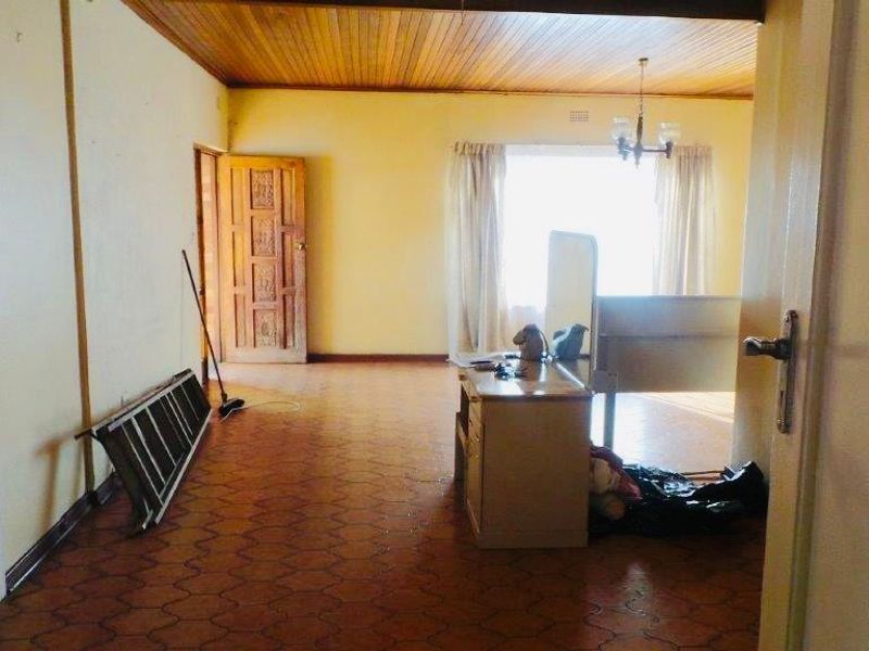 Family  home in a semi boomed area!!! - Photo 6