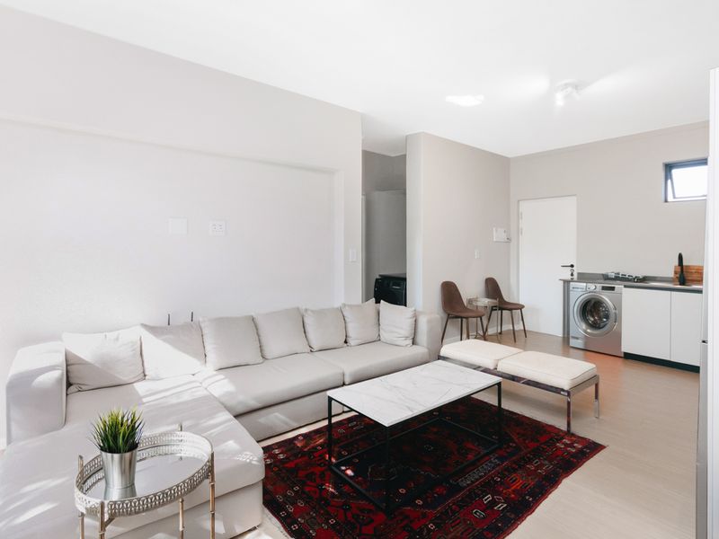 Modern 1-Bedroom Apartment in the Heart of Bryanston - Photo 6