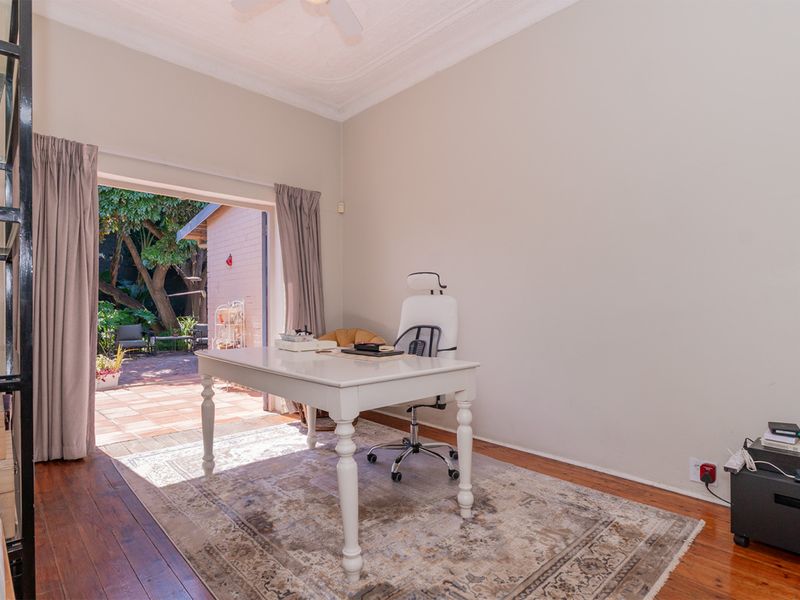 Charming 3 Bedroom Home with Granny Flat and Open-Plan Living - Photo 6