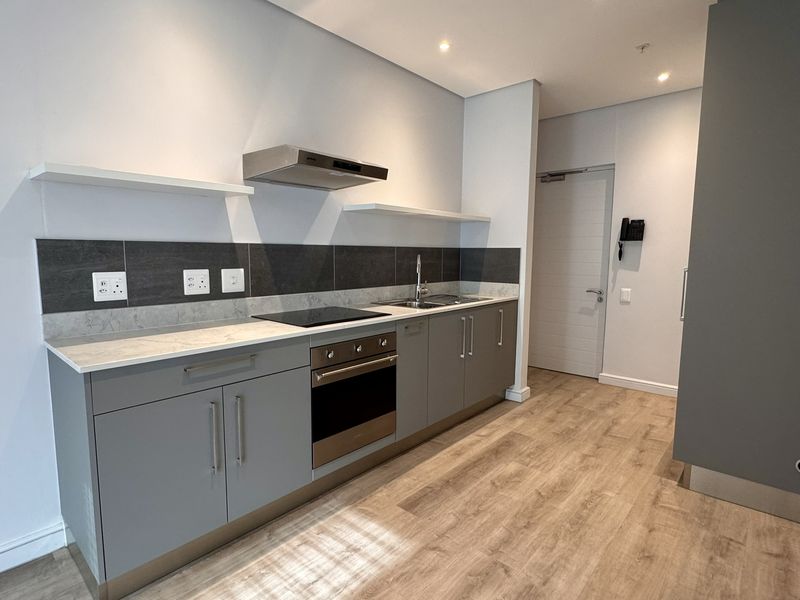 1 bedroom apartment for sale in Harbour Arch - Photo 5