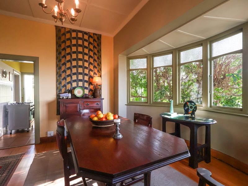 Unique Double-Storey Home with Harbour Views, a Pool & Cottage! - Photo 8