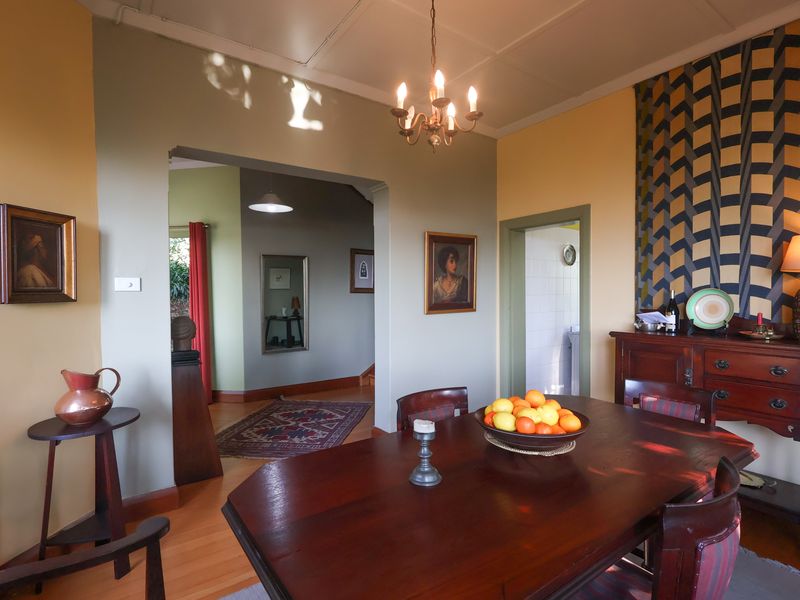 Unique Double-Storey Home with Harbour Views, a Pool & Cottage! - Photo 9