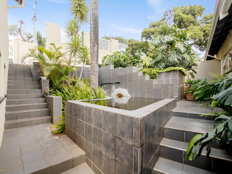 Breathtaking Views & Exceptional Family Living in Roodekrans! - Photo 6