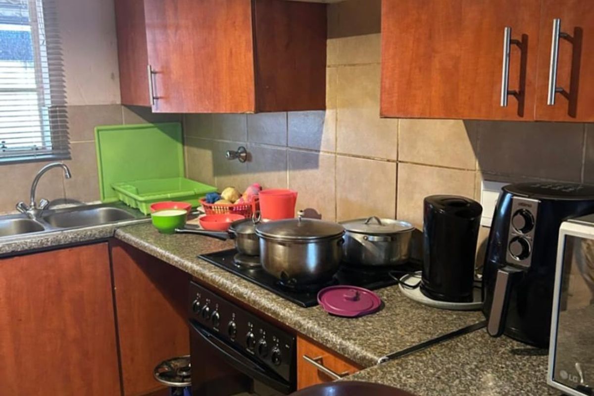 2-Bedroom Unit  For Sale in Comet - Photo 5