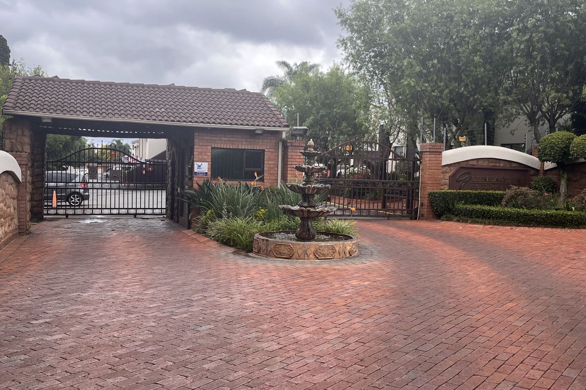 3rd Floor Lock up and Go Apartment - Photo 3