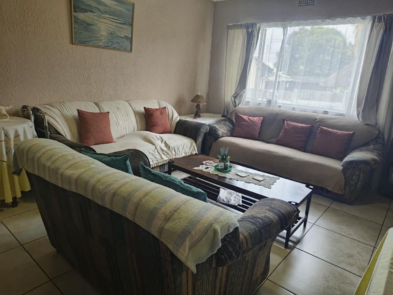 Well Priced Home for Sale: KlopperPark Gem - Photo 10