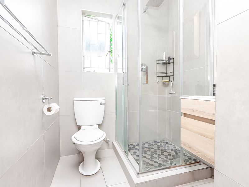 Safe, Secure with a Modern Touch - Photo 9