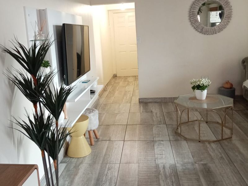 Stunning 2 Bedroom Unit for sale in Kempton Park - Photo 7