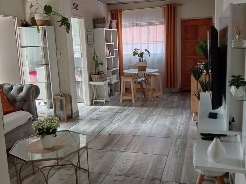 Stunning 2 Bedroom Unit for sale in Kempton Park - Photo 6