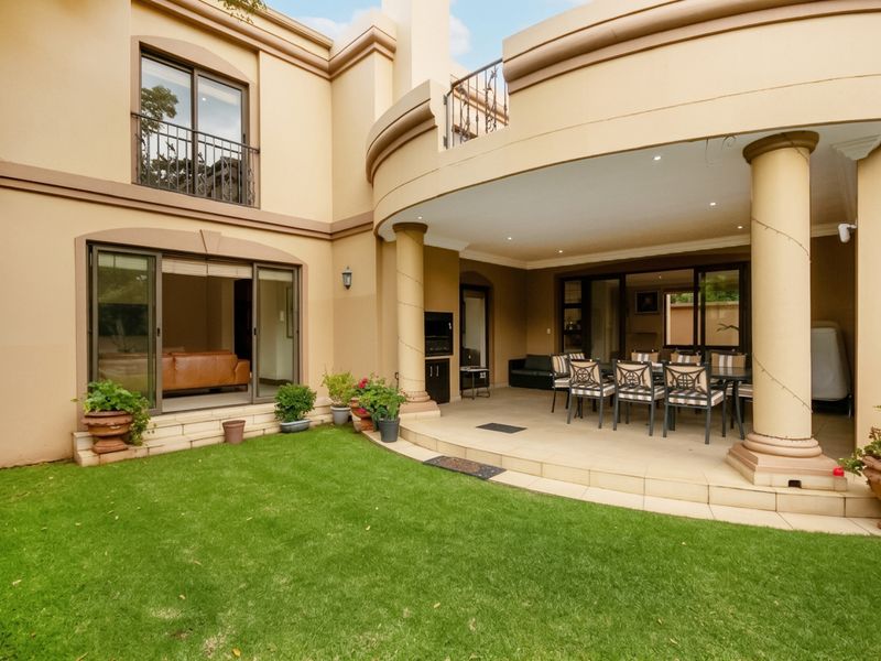 4 Bedroom double story house - Photo 9