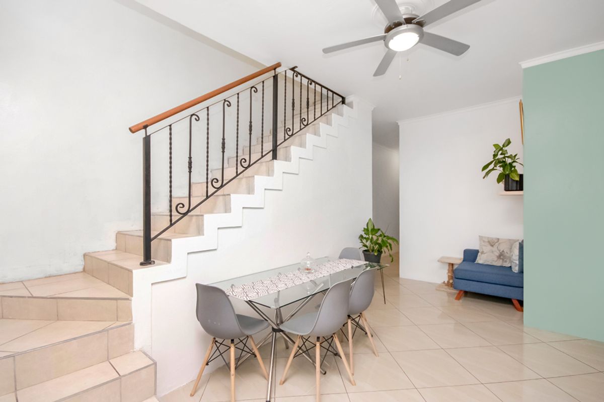 3 Bedroom 2 Bathroom duplex in Ferndale - Photo 5