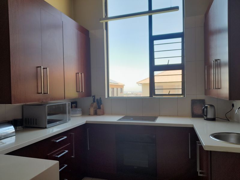 Beautiful Family home For sale in Secure Estate - Photo 10