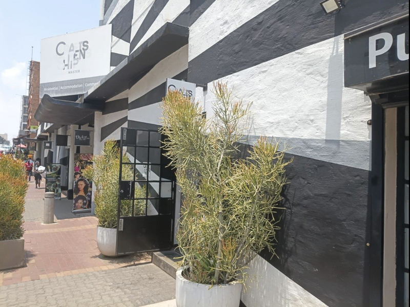 Stylish Urban Living Modern Studio Apartment In The Heart Of Maboneng - Photo 10