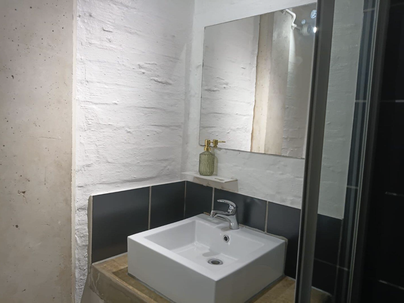 Stylish Urban Living Modern Studio Apartment In The Heart Of Maboneng - Photo 7