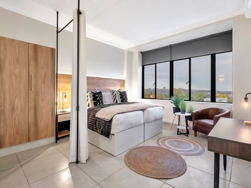 Modern Fully Furnished Studio Apartments in the Heart of Sandton - Photo 8