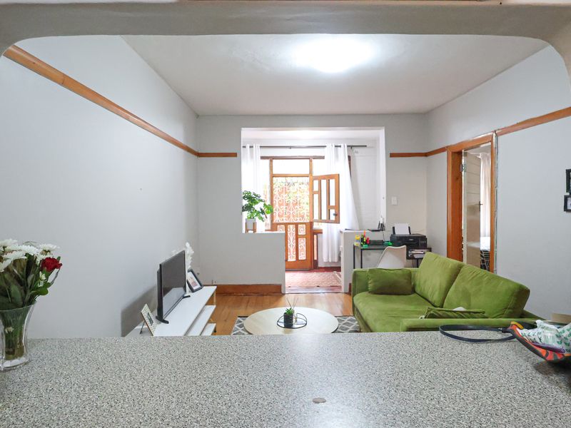 Neat One Bedroom Apartment close to amenities - Photo 8