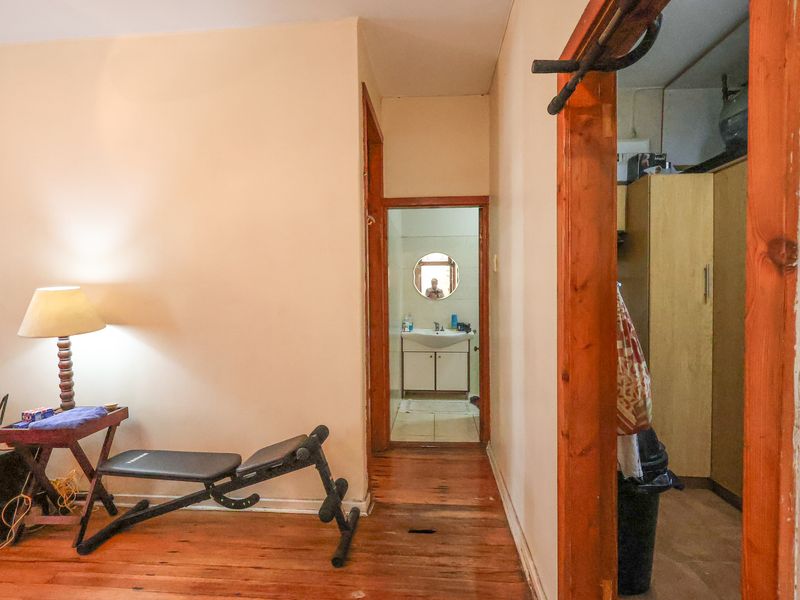 Pet Friendly One Bedroom Apartment - Photo 4