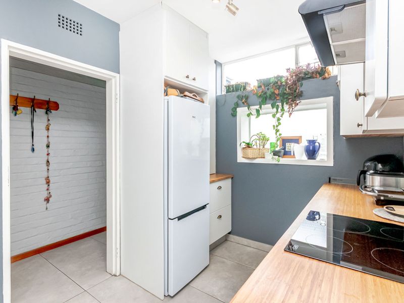 2 Bedroom Duplex in Darrenwood - Photo 4